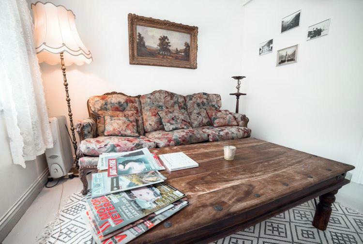 Laerdalsoren Motor Guesthouse Lærdalsøyri Extérieur photo