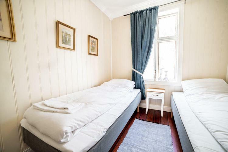 Laerdalsoren Motor Guesthouse Lærdalsøyri Extérieur photo